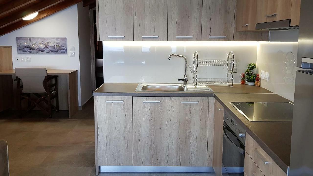 Apartmán Golden Attic Nea Roda Exteriér fotografie