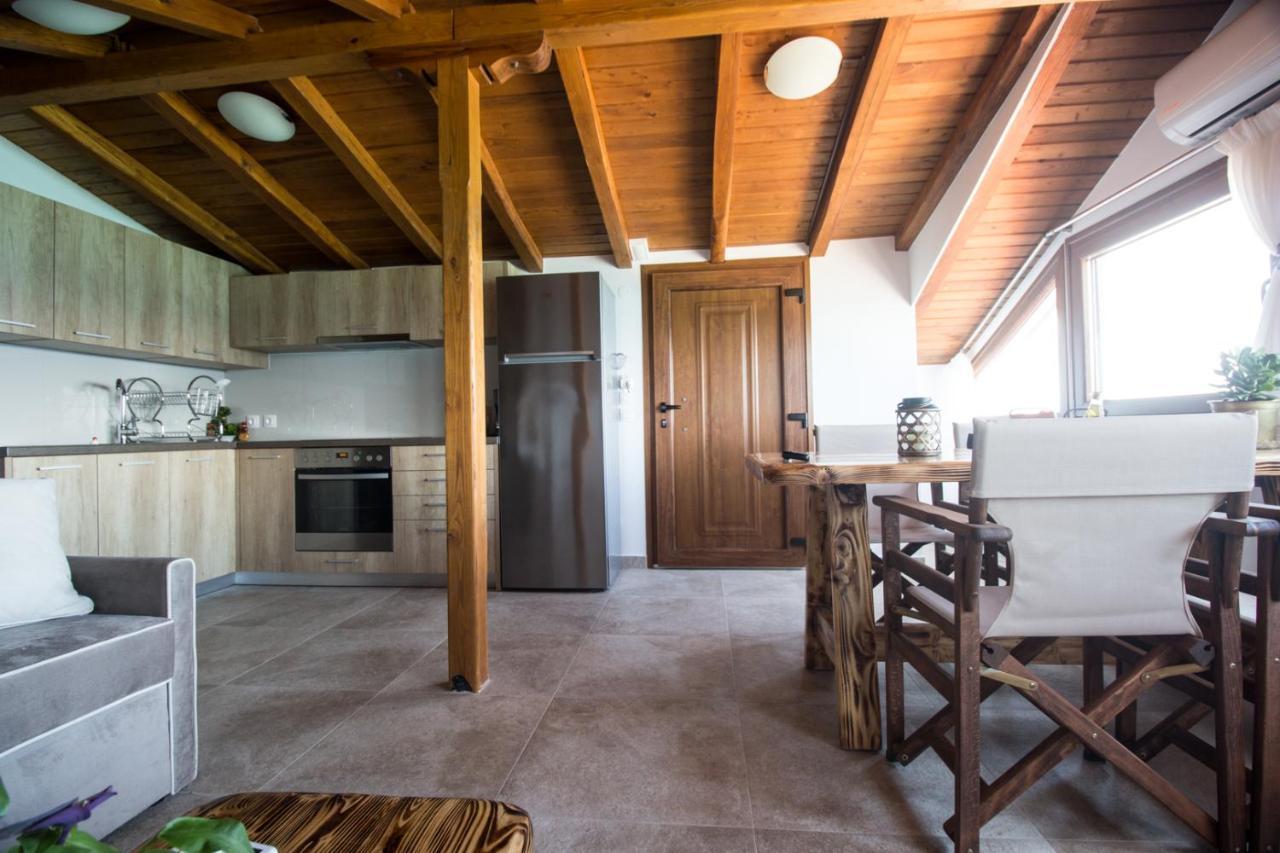 Apartmán Golden Attic Nea Roda Exteriér fotografie