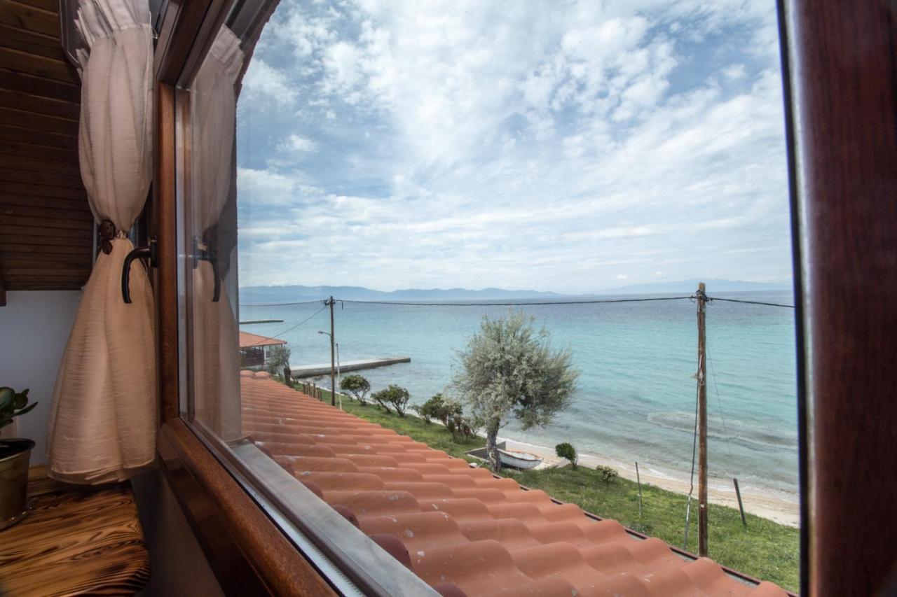 Apartmán Golden Attic Nea Roda Exteriér fotografie